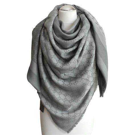 gucci scarf grey and black